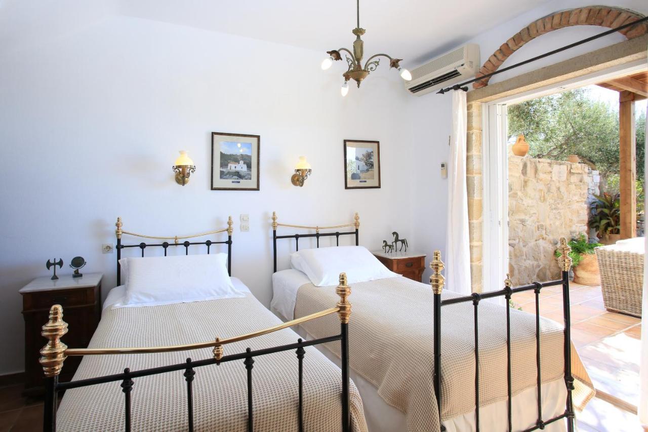 Villa Phaestias Kalamaki  Exteriör bild